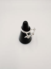 Load image into Gallery viewer, DAISY