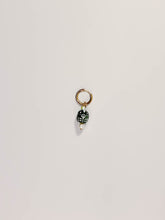 Load image into Gallery viewer, SKULLY