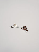 Load image into Gallery viewer, KNOT
